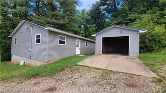 306 Holly St, Marietta, OH 45750