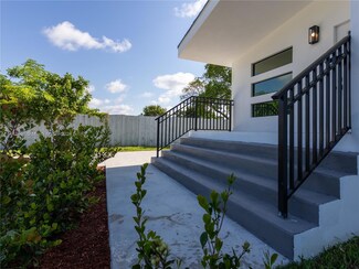 408 NW 15th St, Pompano Beach, FL 33060