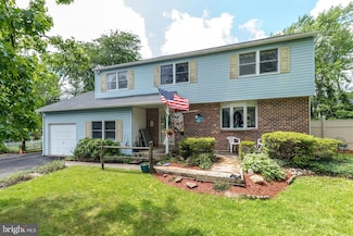 866 Decker Ln, Warminster, PA 18974