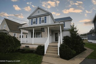 215 Harding St, Dupont, PA 18641