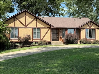 27704 E Us Highway 24, Buckner, MO 64016