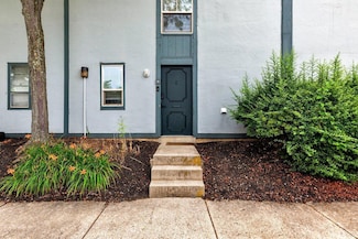 1030 Galliton Ct Unit B, Columbus, OH 43220