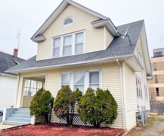 26 Stoehrs Place, Bridgeport, CT 06606