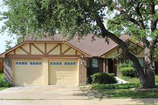 1707 Brighton Dr, Carrollton, TX 75007