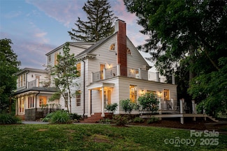 1 Evelyn Place, Asheville, NC 28801