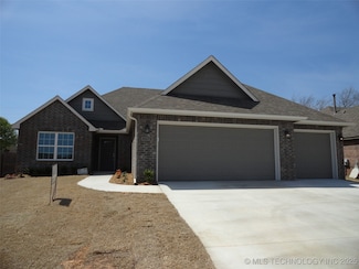 4674 S 202nd Ave E, Broken Arrow, OK 74014