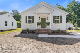 1108 W Williams Cir, Elizabeth City, NC 27909