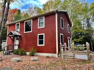 782 Lamoine Beach Rd, Lamoine, ME 04605