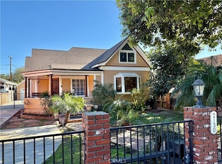 2130 Oregon Ave, Long Beach, CA 90806