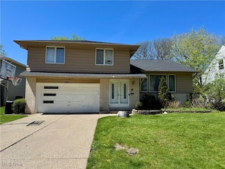 2536 Lafayette Dr, Cleveland, OH 44118