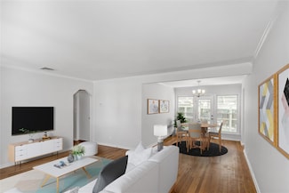 174 Gibson Blvd, Valley Stream, NY 11581