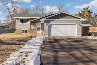 12012 Cree St NW, Coon Rapids, MN 55433