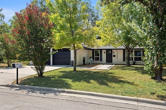 7305 Meadowood Dr, Austin, TX 78723