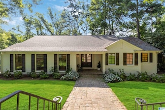 3401 E Briarcliff Rd, Mountain Brook, AL 35223