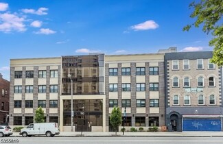 90 Clinton Ave, Newark, NJ 07114