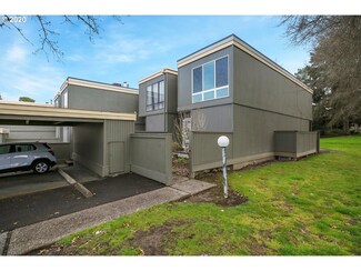 1560 NW Bridgeway Ln, Beaverton, OR 97006