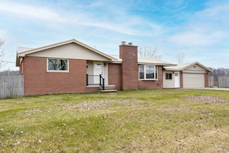 1240 E Price Rd, Midland, MI 48642