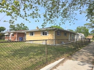 1449 Kristan Ave, North Chicago, IL 60064