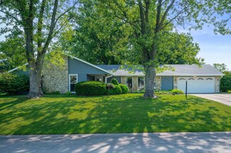 8300 N Dovin Gate Rd, Muncie, IN 47303