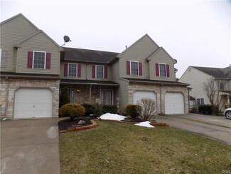 1794 Pinewind Dr, Alburtis, PA 18011