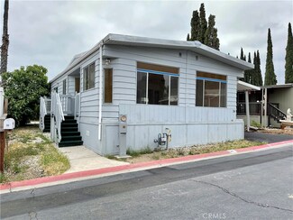 995 Pomona Rd Unit 30, Corona, CA 92882
