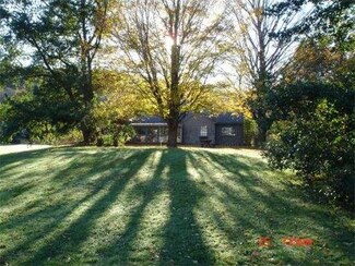 30 Main St, West Newbury, MA 01985