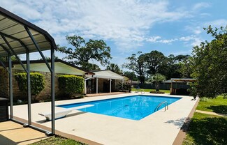 340 Adams Dr, Crestview, FL 32536