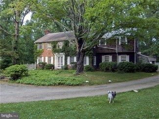 635 Newtown Rd, Berwyn, PA 19312