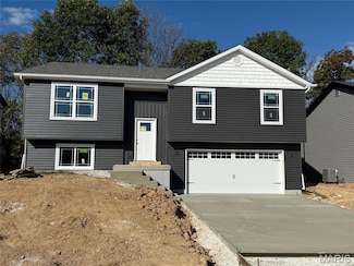 1160 Marathon Dr, Foristell, MO 63348