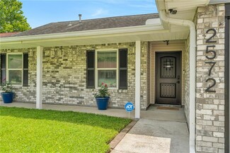2572 Long Branch Dr, Marrero, LA 70072