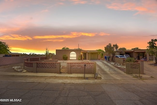 5526 S Pinta Ave, Tucson, AZ 85706
