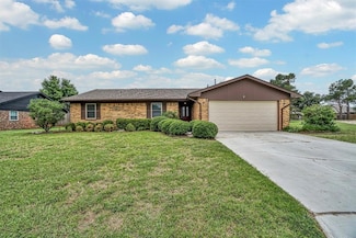 908 Trail Dr S, Altus, OK 73521