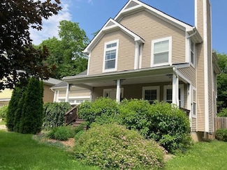 330 Glenwood St, Ann Arbor, MI 48103