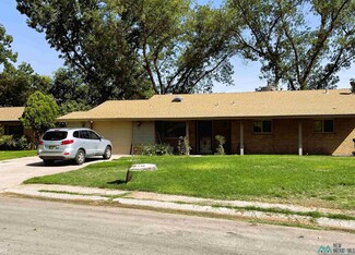 1510 Grant St, Carlsbad, NM 88220