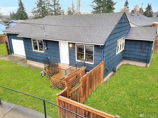 303 3rd Ave SW, Pacific, WA 98047