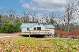 274 Edgemont Rd, Sunapee, NH 03782