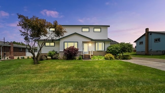 219 Maple Ave, Ebensburg, PA 15931