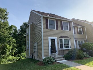 15 Culver St Unit 5, Plaistow, NH 03865