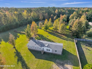 424 Turkey Creek Rd, Rocky Point, NC 28457