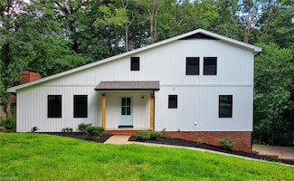 1628 Eagle Crest Dr, Pfafftown, NC 27040