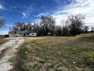 16847 S Memorial Dr, Bixby, OK 74008