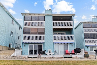 180 Lane 325 Lake James Unit B2, Angola, IN 46703