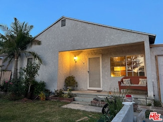 7516 Whitaker Ave, Van Nuys, CA 91406
