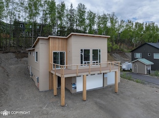 18052 Rivervista Rd, Anchorage, AK 99577