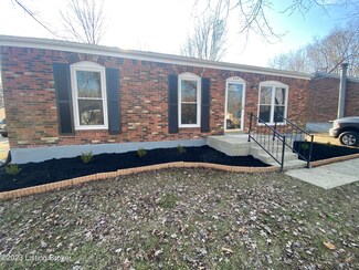 404 Ecchappe Ln, Fairdale, KY 40118