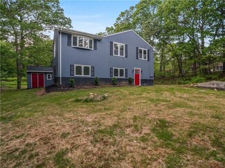 35 Pig Hill Rd, Greene, RI 02827