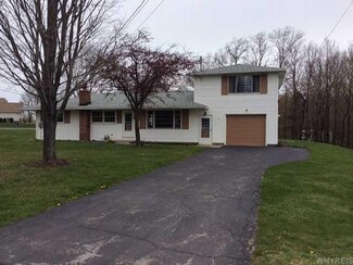 5189 Glenn Terrace, Hamburg, NY 14075