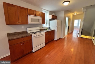 1230 N 55th St Unit 2, Philadelphia, PA 19131
