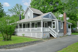 90 Jerome Ave, Cairo, NY 12413