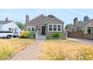 2050 18th St NE, Salem, OR 97301
